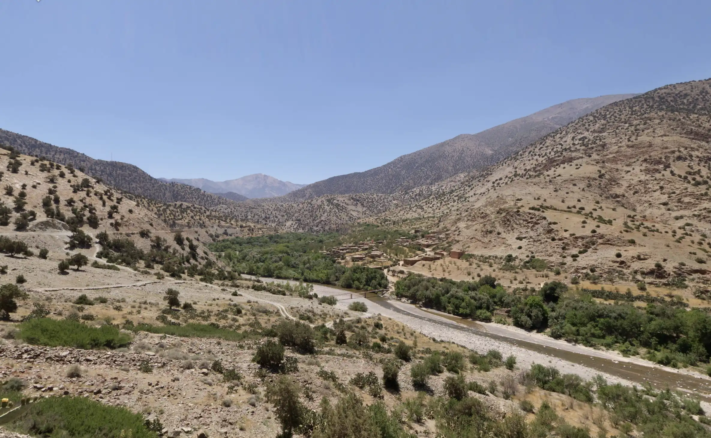 Le village de Lalla Takerkoust et son lac